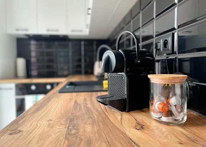 Premium Apartment - Red Rose - Self Check-In